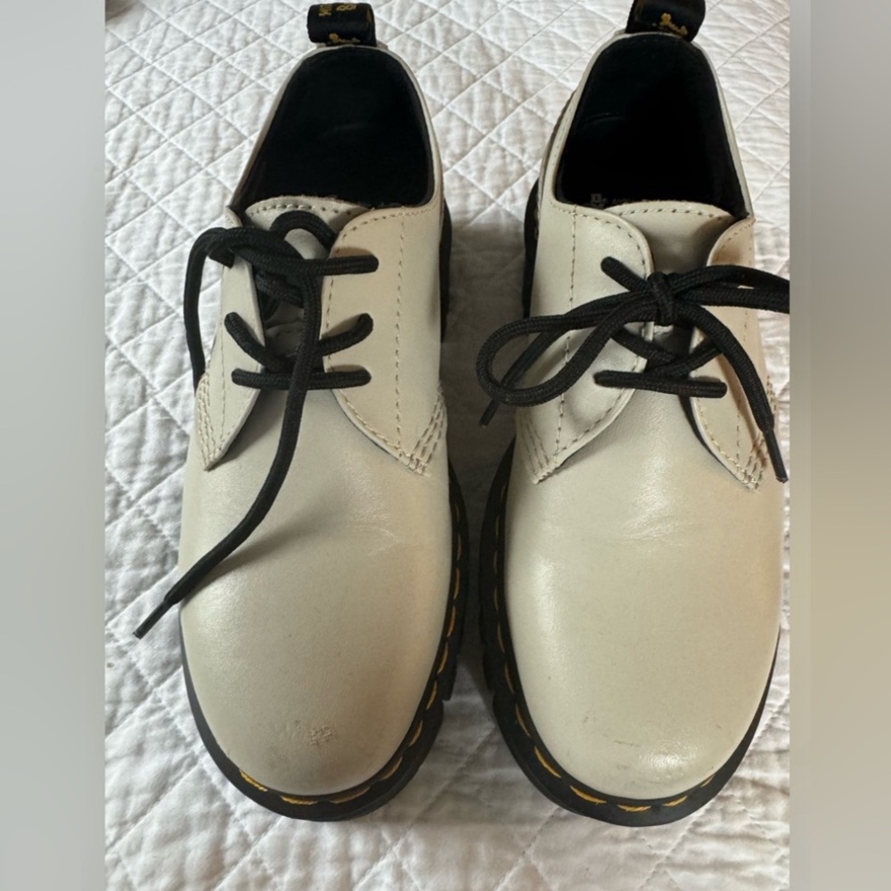 Woman’s Dr. Martens worn only once size 7